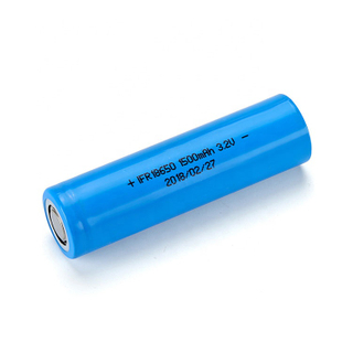 Cellule de batterie LiFePO4 intelligente de 3,2 volts pour voitures électriques